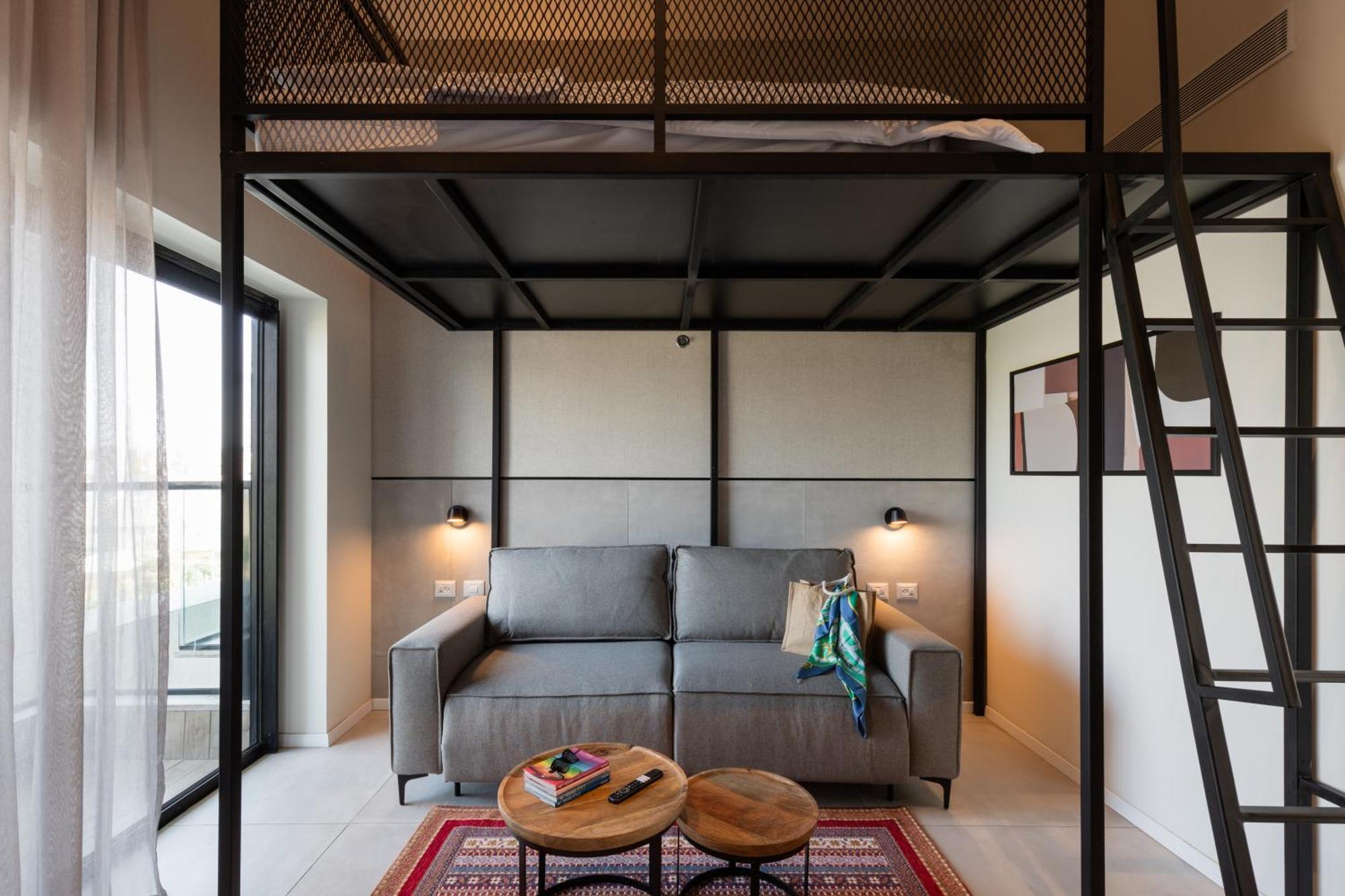 Tayo Studios & Apartments Bat Yam Bagian luar foto