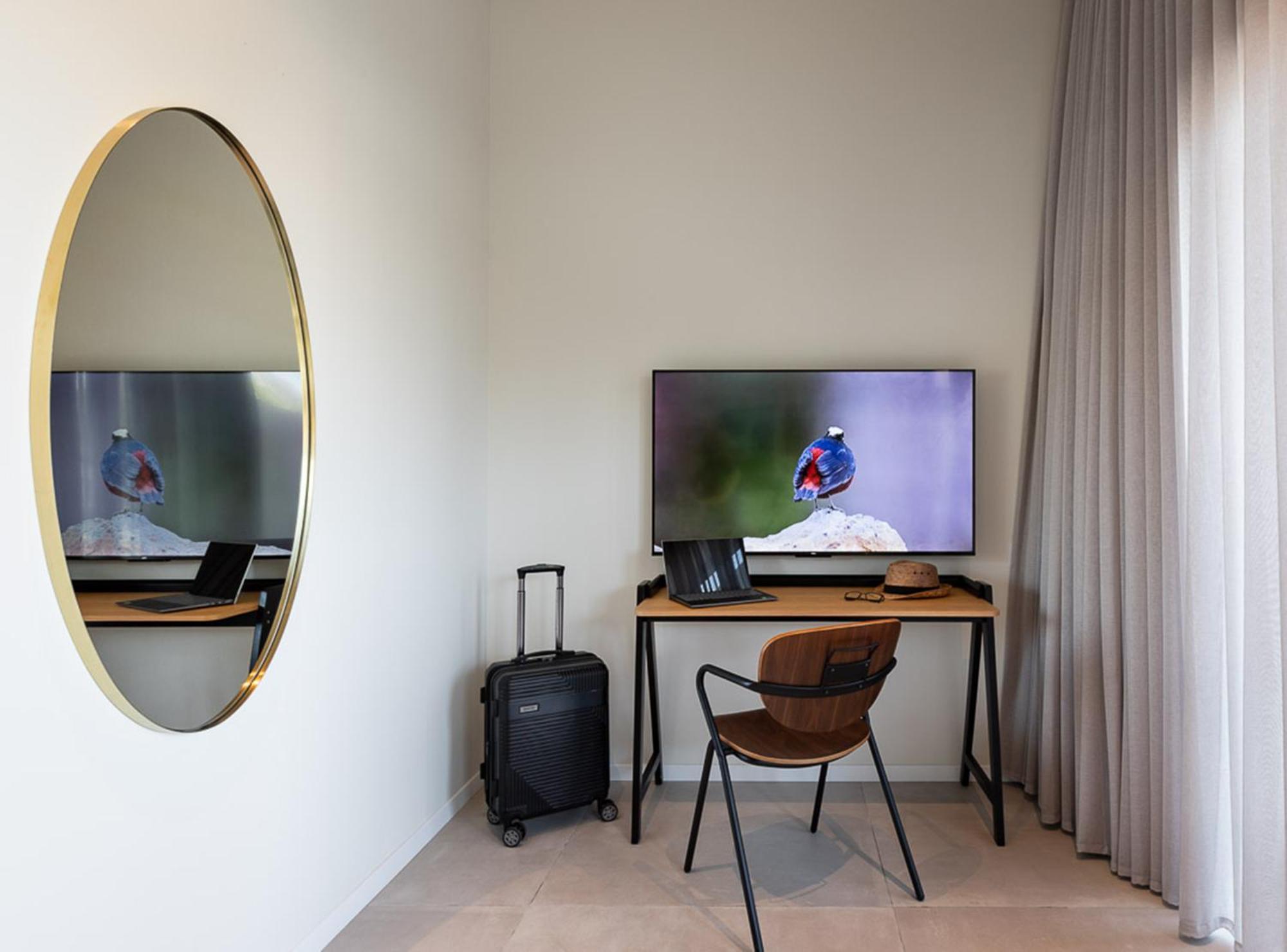 Tayo Studios & Apartments Bat Yam Bagian luar foto